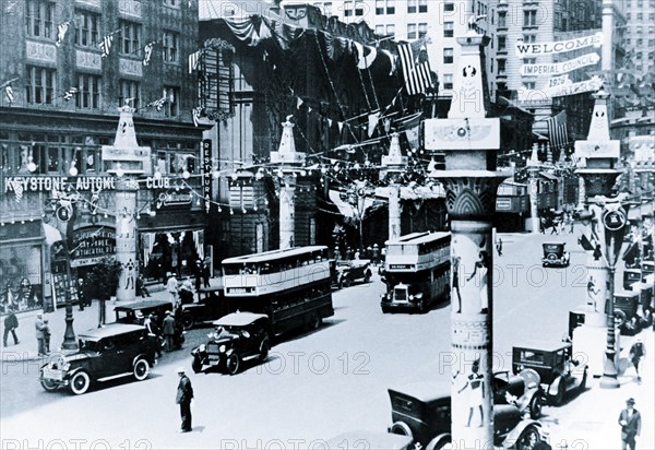 Parade to Welcome Imperial Council, Philadelphia, PA