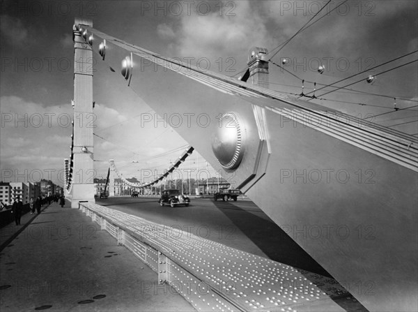 Moscow, 1939, the krymsky bridge.