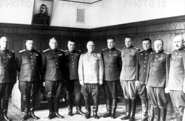 Front commanders at the end of great patriotic war (1941-1945), from right to left: i,s, konev, f,i, tolbukhin, a,m, vasileysky, r,y, malinovsky, g,k, zhukov, l,n, govorov, k,k, rokossovsky, a,i, yeremenko, k,a, meretskov and i,h, bagramyan.