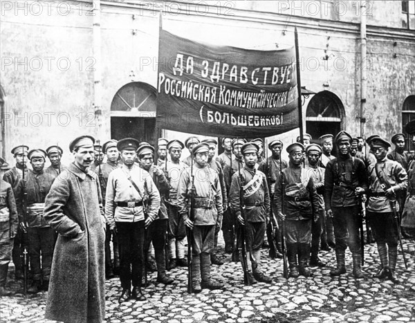 A chinese unit of the red army on the way to fight at the front in 1918 during the civil war.