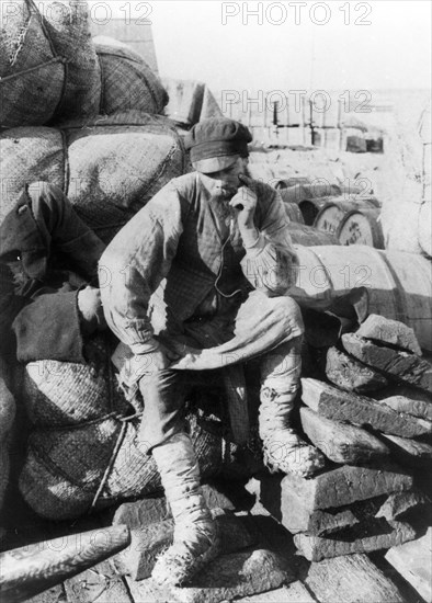 Dock worker in the nizhni novgorod region in the early 1900's, (pre-revolution).