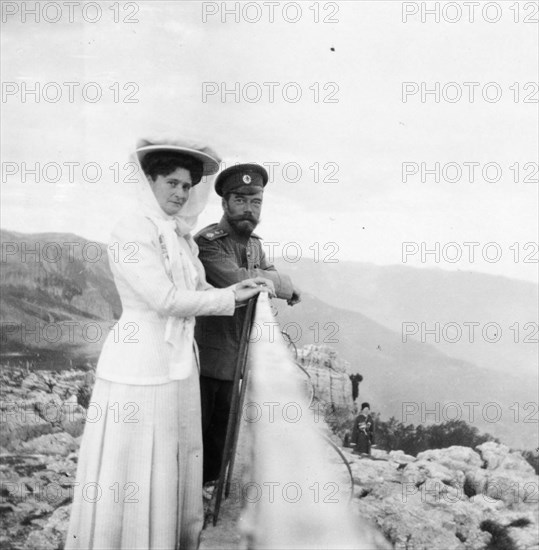 The royal couple of russia, tsar nicholas ll and tsarina alexandra fyodorovna.