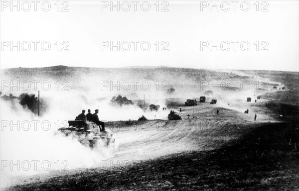 Nazi tanks attack in ukraine in august 1942.