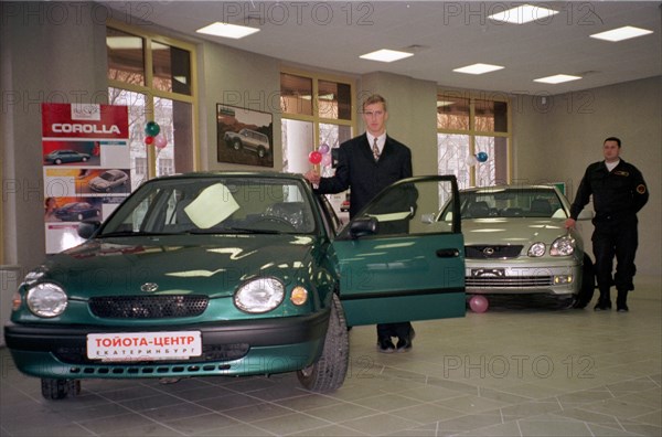 Yekaterinburg,russia,october 16, 1998, a 'toyota-centre' of the japanese cars specially modernized for the severe northern climate was opened in the city of yekaterinburg in the urals (ops),the japanese cars are very popular among the residents of the region.