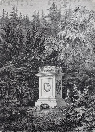 The monument to the Queen Luise in the castle garden at Hildburghausen