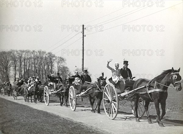 West Frisian wedding Location: Stompetoren: 1942.