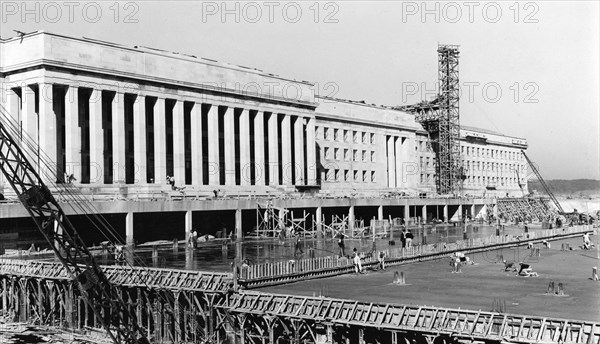 Pentagon construction - The Pentagon’s facade nearing completion