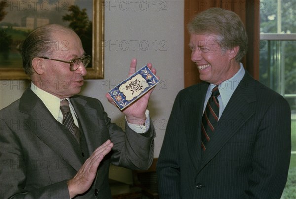 Menachem Begin and Jimmy Carter with 'Shalom Ya'll' card