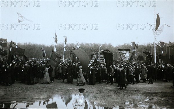 Procession in Petrograd for Labour Day in 1918