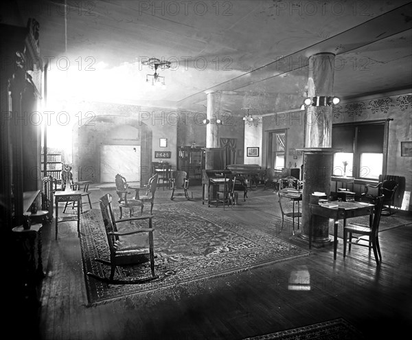 Winston Hotel interior ca.  between 1910 and 1935