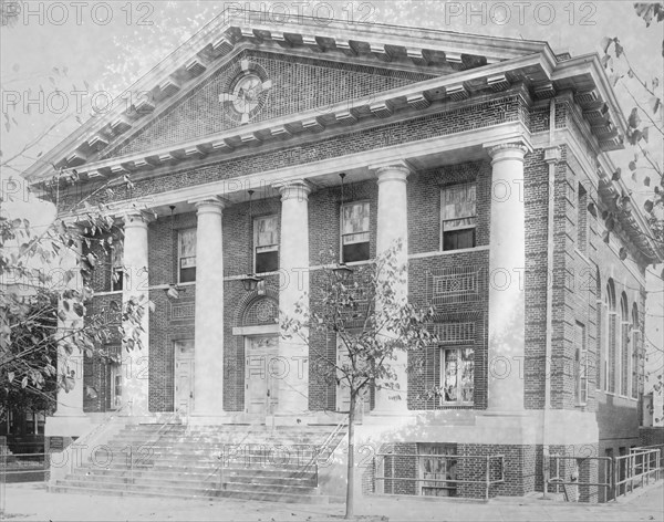 Central Presbyterian Church exterior ca.  between 1910 and 1926