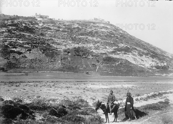 Palestine, Two men in front of Mt. Carmel ca. between 1909 and 1919