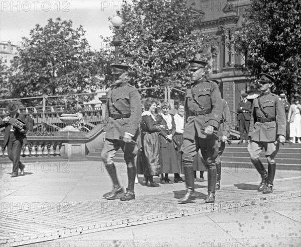 General Pershing's arrival, Washington. D.C. ca. between 1909 and 1932