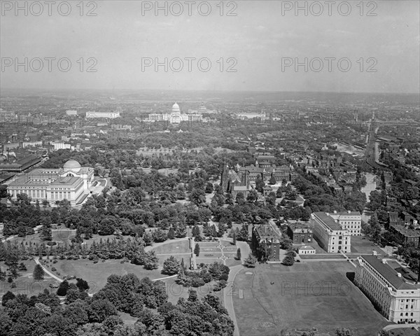 U.S. Capitol from the Washington Monument ca. between 1909 and 1920