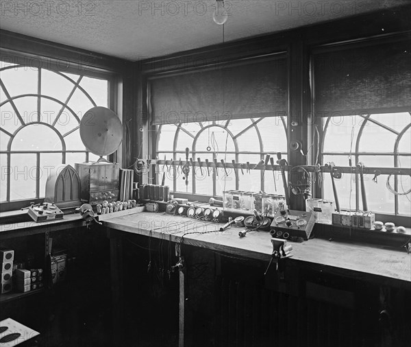 Loomis Radio School ca.  between 1918 and 1928