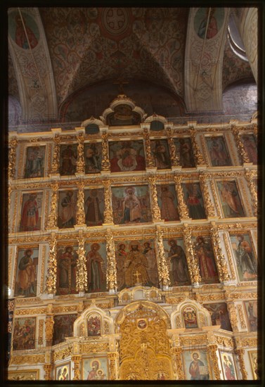 Dormition-Trifonov Monastery, Cathedral of the Dormition (1684-89), interior, east view with iconostasis (18th century), Viatka, Russia 1999.