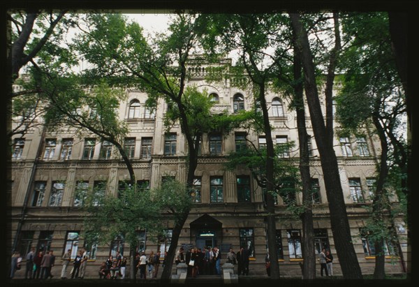 Engineering Office of the Vladivostok Fortress (Pushkin Street 41), (1911), Vladivostok, Russia; 2000