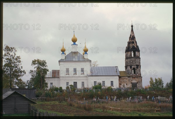 Church of the Trinity (1802), north view, Semenovskoe, Russia; 2001