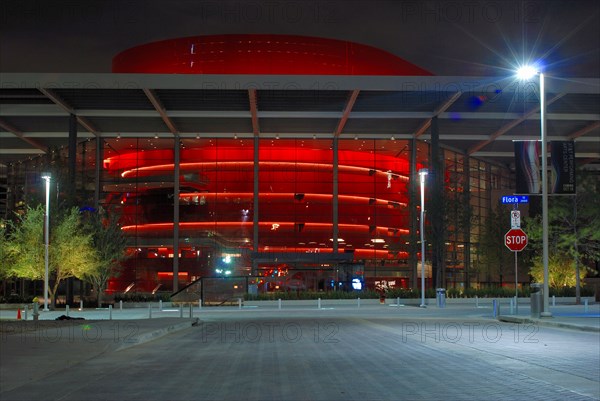 Margot and Bill Winspear Opera House in the Dallas, TX Arts District