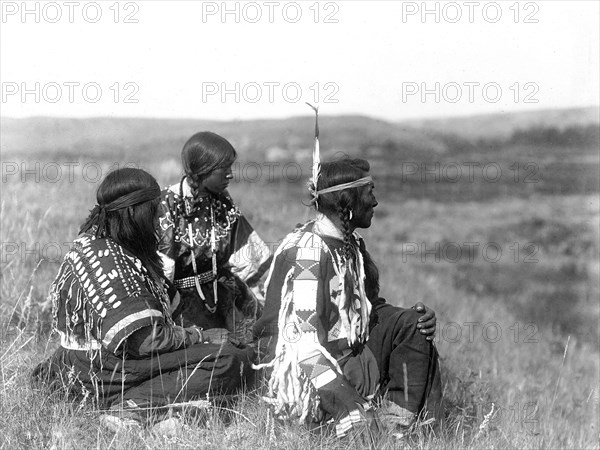 Edward S. Curtis Native American Indians