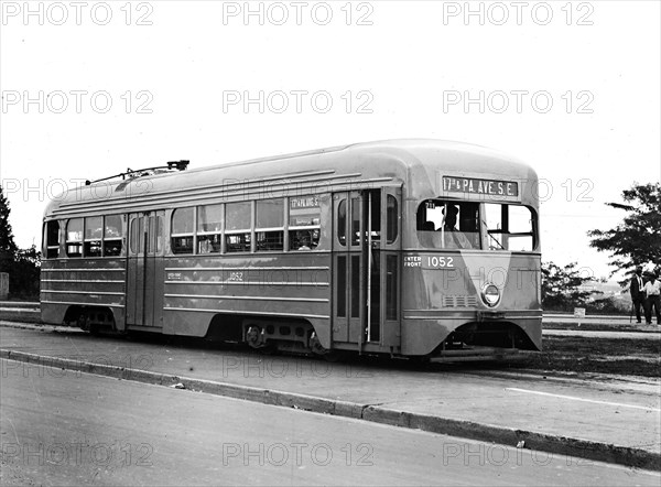 Streamline street car