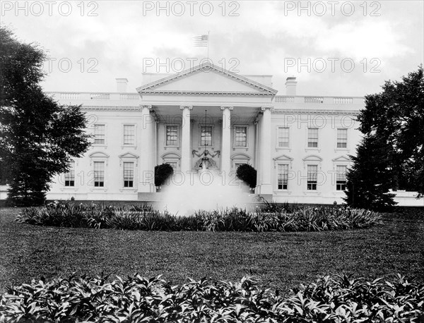 White House ca. 1905