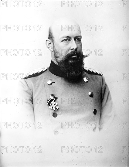 Grand Duke Paul Friedrich of Mecklenburg, Schwerin, portrait bust, in uniform