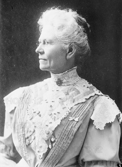 Mrs. Susanna M.D. Fry, Corresponding Sec'y of Nat'l W.C.T.U., portrait