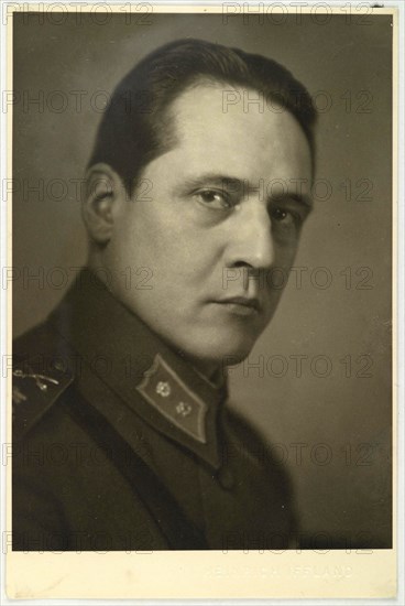 Portrait of lieutenant Jorma Gallen-Kallela