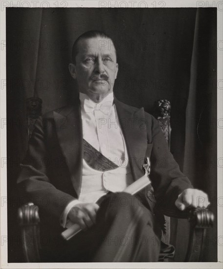 Portrait picture of Carl Gustaf Emil Mannerheim