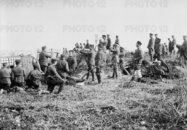 Troops (probably Bulgarians) with guns at Çatalca, Turkey during the Balkan Wars ca. 1912-1913