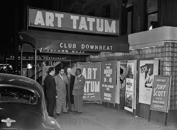 Portrait of Art Tatum and Phil Moore, Downbeat, New York, N.Y., between 1946 and 1948