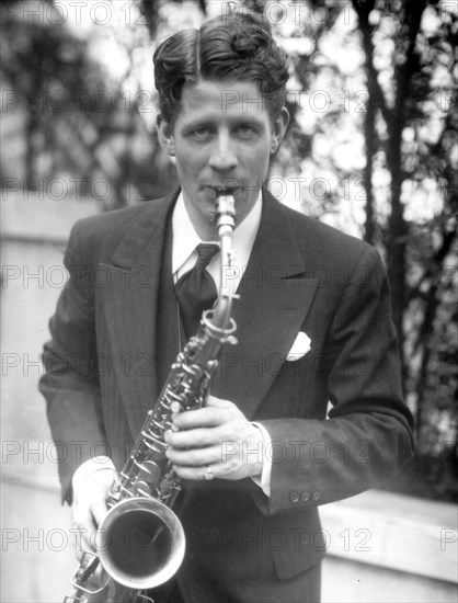 Rudy Valee