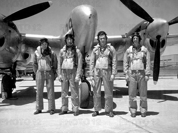 NACA Pilots at the Aircraft Engine Research Laboratory