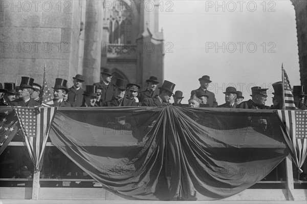 Review of the St. Patrick's Day Parade 1914