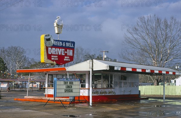 1970s America -   Reed & Bell Drive-in, Alexandria, Louisiana 1979