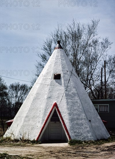 1980s United States -  Old motel, Hastings, Nebraska 1980