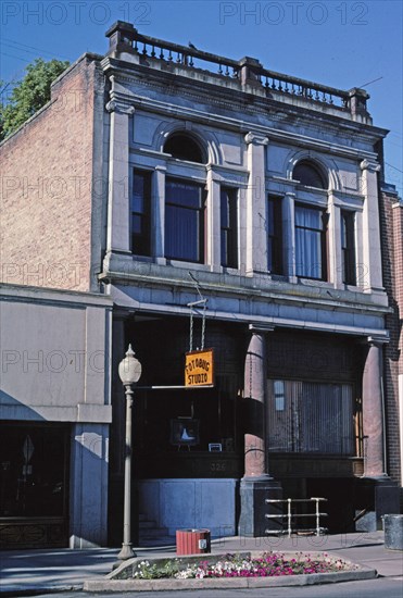 2000s America -  Fotobug Studio, Lewiston, Idaho 2004