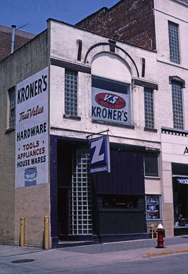 2000s America -  Kroner's Hardware, La Crosse, Wisconsin 2003