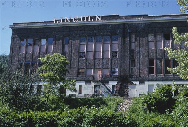 2000s United States -  Lincoln School, Cameron Avenue, Kellogg, Idaho 2004