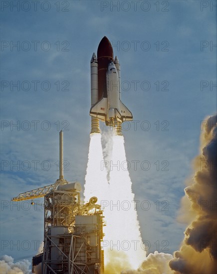 Launched aboard the Space Shuttle Columbia on June 5, 1991 at 9:24; am (EDT), the STS-40 mission was the fifth dedicated Spacelab Mission, Spacelab Life Sciences-1 (SLS-1), and the first mission dedicated solely to life sciences.