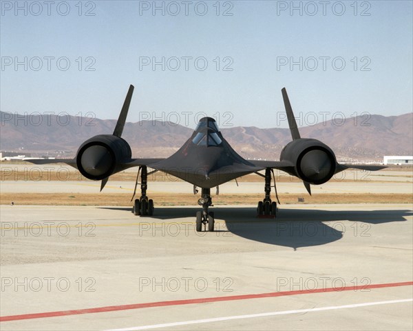 1991 - This photo shows a head-on view of NASA's SR-71B on the ramp at the Air Force's Plant 42 in Palmdale, California, shortly before delivery to DFRC