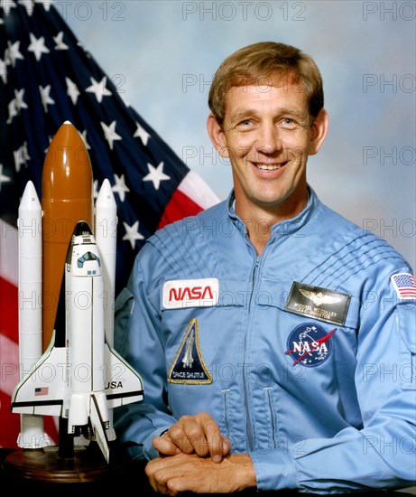 (1984) --- Astronaut Michael J. McCulley - Photo12-UIG-HUM Images