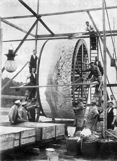 drying and washing of the panoramic photo, gulf of naples, wood wheel
autor:j.boyer