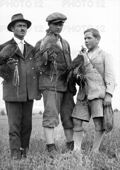 hungary, hawkers, 1930