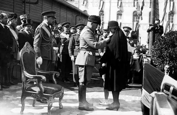 aéronautique, benito mussolini à la célébration de l'armée de l'air déchue, 1930