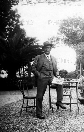 portrait de giacomo puccini, dans la maison de torre del lago, 1858-1924