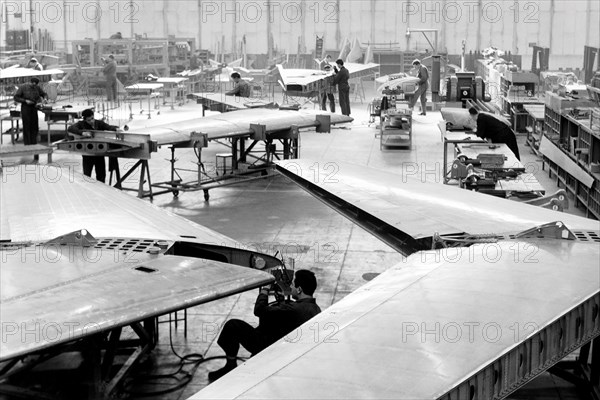 département de finition et de contrôle des stabilisateurs de la caravelle fiat, 1960