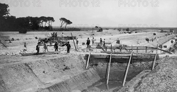 italie, toscane, coltano, travaux de bonification des terres, 1921