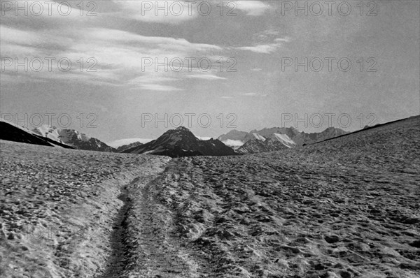 asie, chine, tibet, service tibétain, sur le col du rohtang, 1920 1930